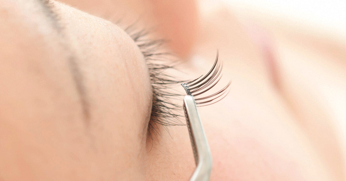 How long do eyelash extensions last in the eyes