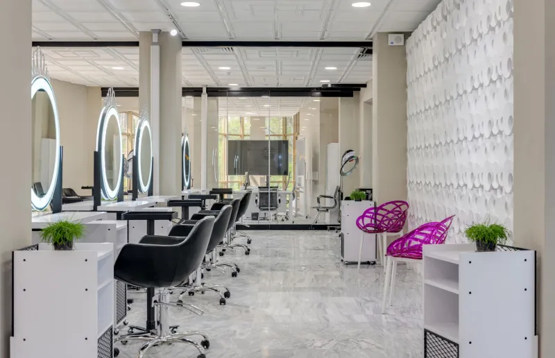 Red Flags, Red Capes, and the Art of Not Getting Burned: What to Actually Look for in a Hair Salon