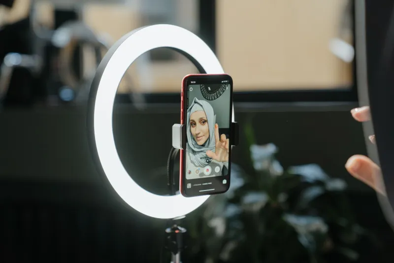 Your Ring Light Is Doing More Work Than Your Concealer: The Before-and-After Beauty Photo Deception, Investigated