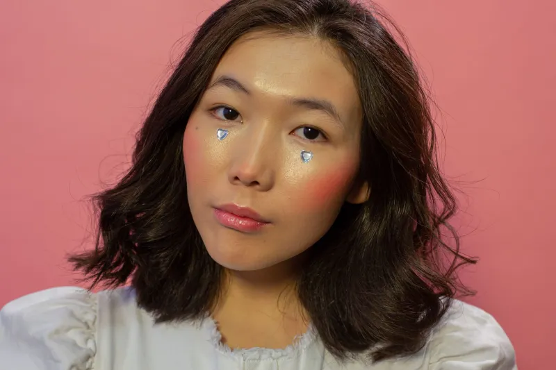 Shine Theory Gone Wrong: How the Dewy Skin Trend Turned Our Faces Into Oil Slicks